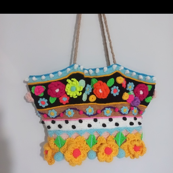 NEW UNIQUE HANDMADE CROCHET FLOWER COLORFUL SUMMER POK A DOT YELLOW PINK  BAG - Picture 2 of 3